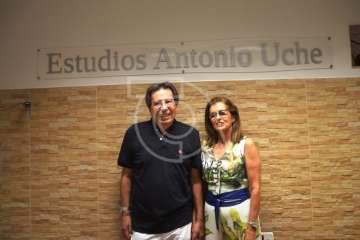 PCL Radio estrena programación e inmortaliza a Antonio Uche (Foto TA)